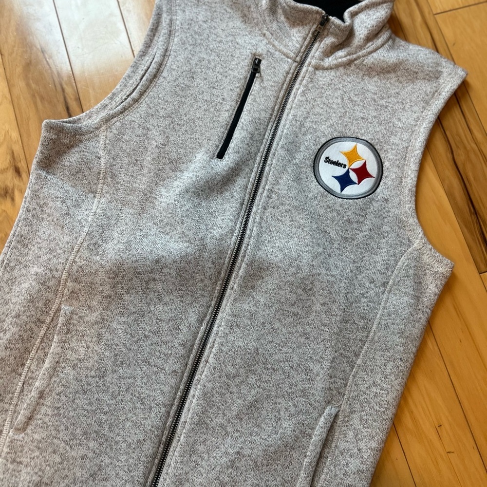 NWOT Pittsburgh Steelers Fleece-Lined Vest - Picture 5 of 11